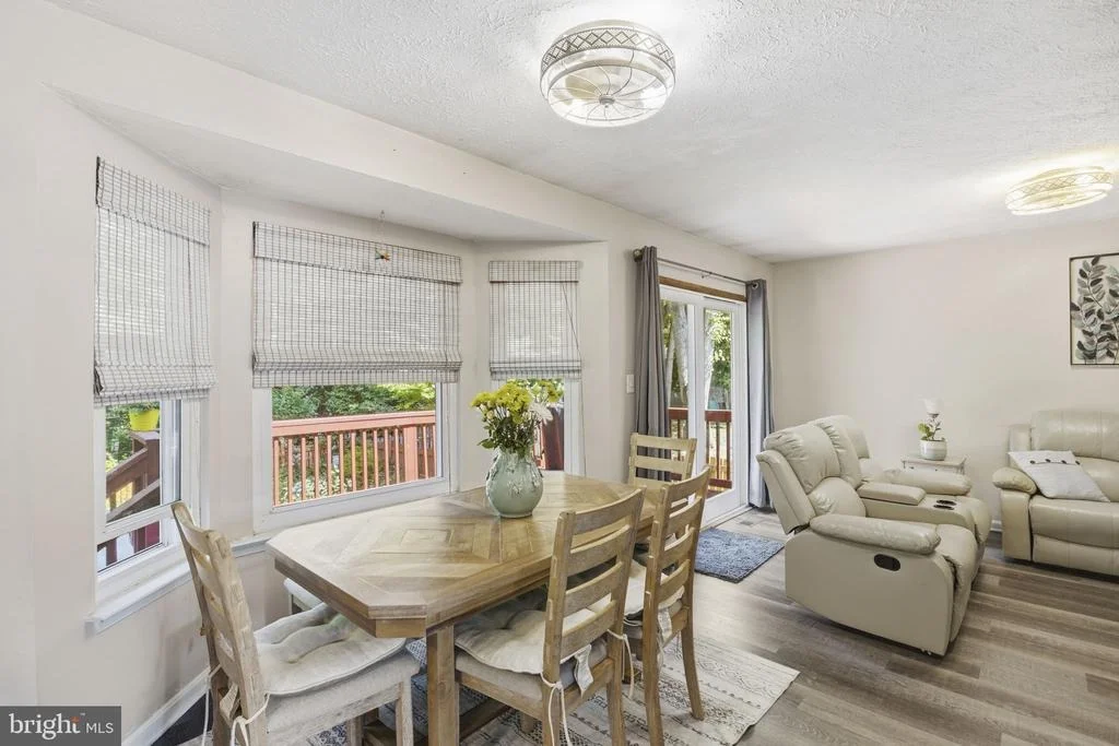 Photo of 736 LUCKY AVENUE