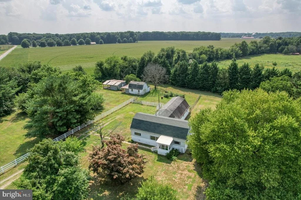 Photo of 2083 E DENNEYS ROAD