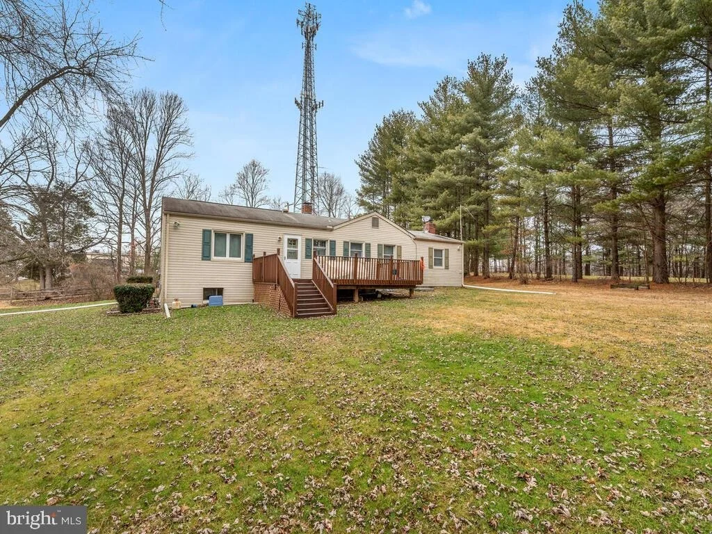 Photo of 17536 FREDERICK ROAD