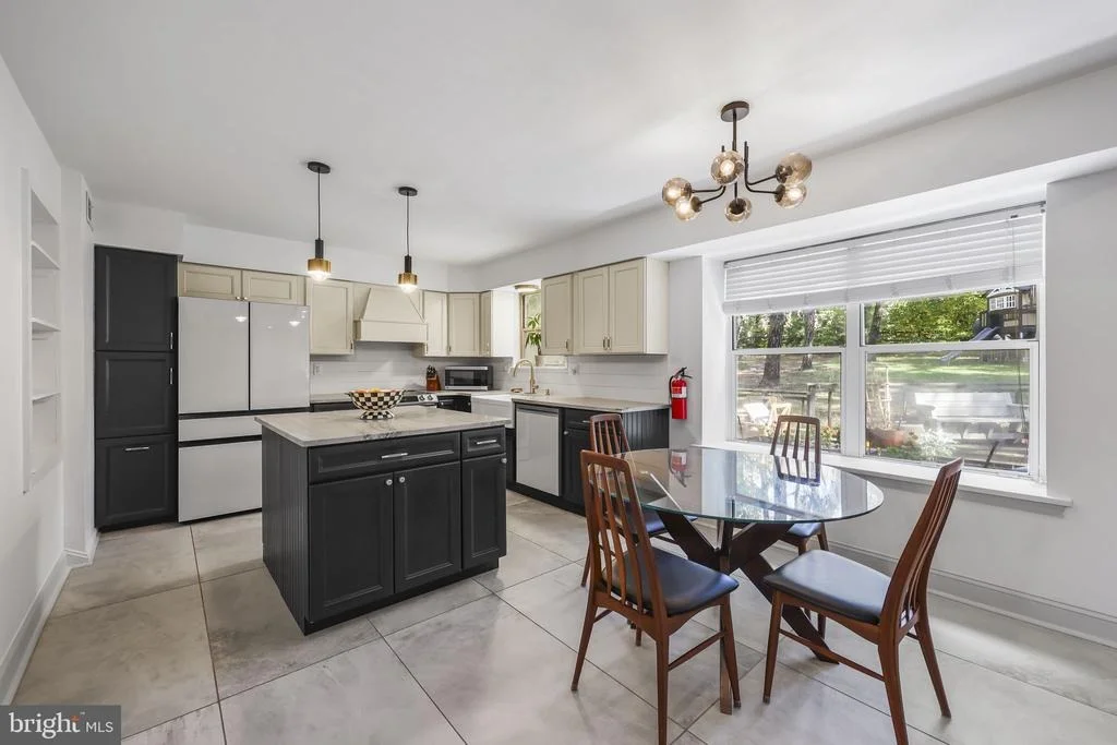 Photo of 8 ASHTON DRIVE