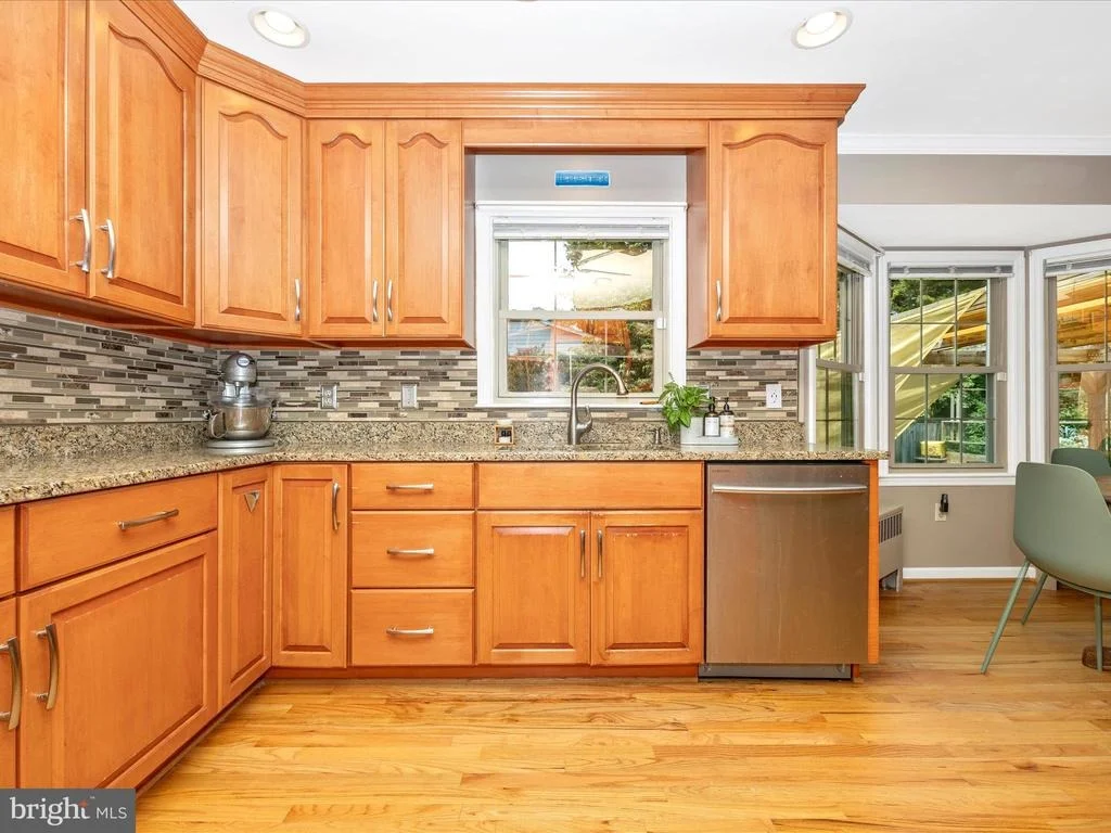 Photo of 201 CRESTVIEW COURT