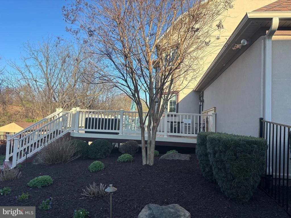 Photo of 15 HOFFMAN DRIVE