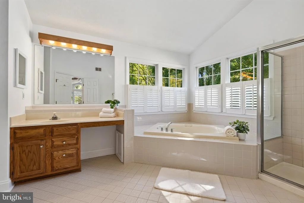 Photo of 11610 SILVERMAPLE COURT