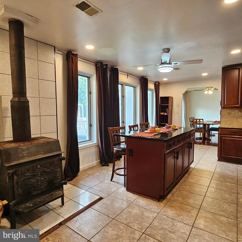 Photo of 36026 BAY DRIVE