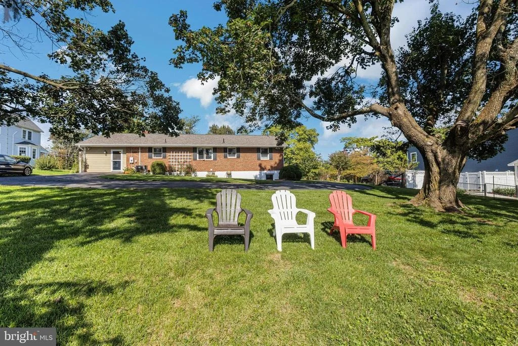 Photo of 9458 DAMASCUS ROAD