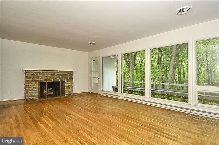 Photo of 334 ASHTON ROAD