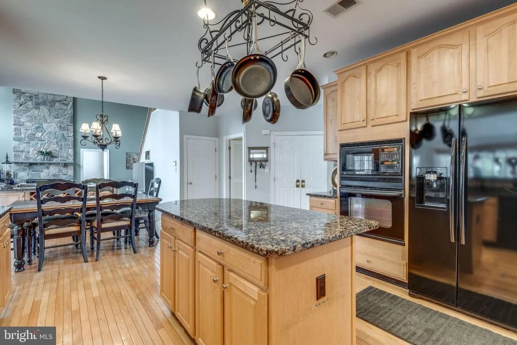 Photo of 42764 JONQUIL LANE