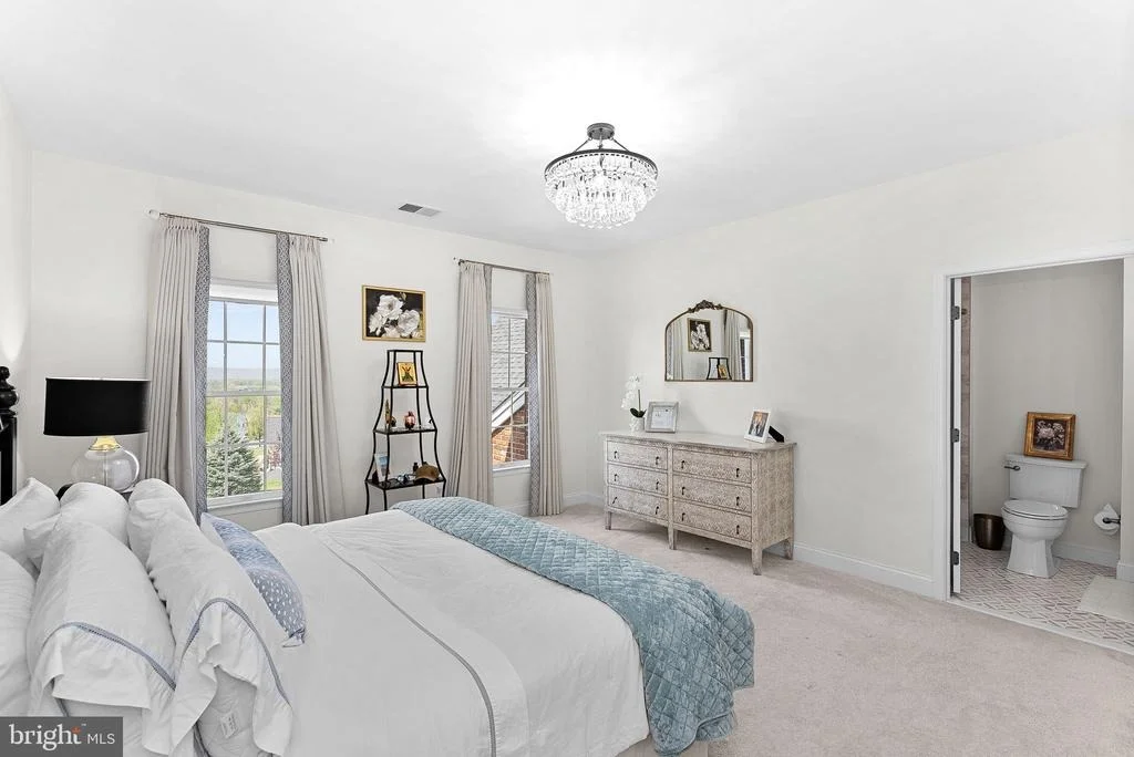 Photo of 15064 BARLOW DRIVE