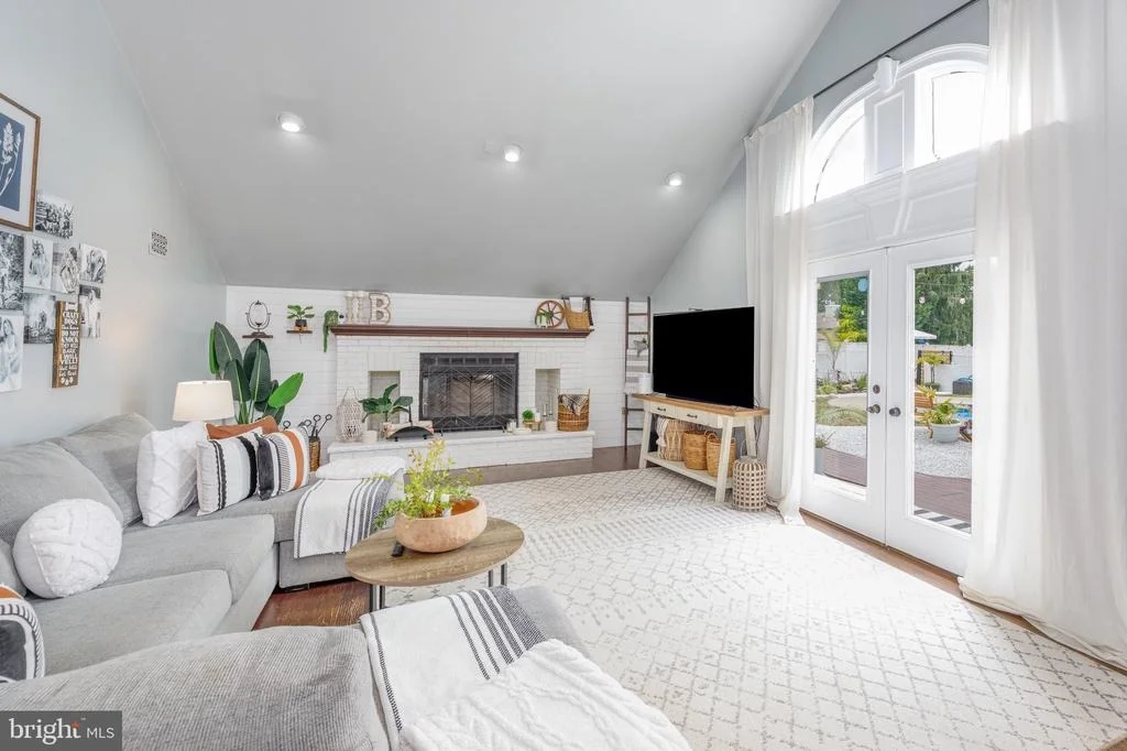 Photo of 428 WASHINGTON AVENUE