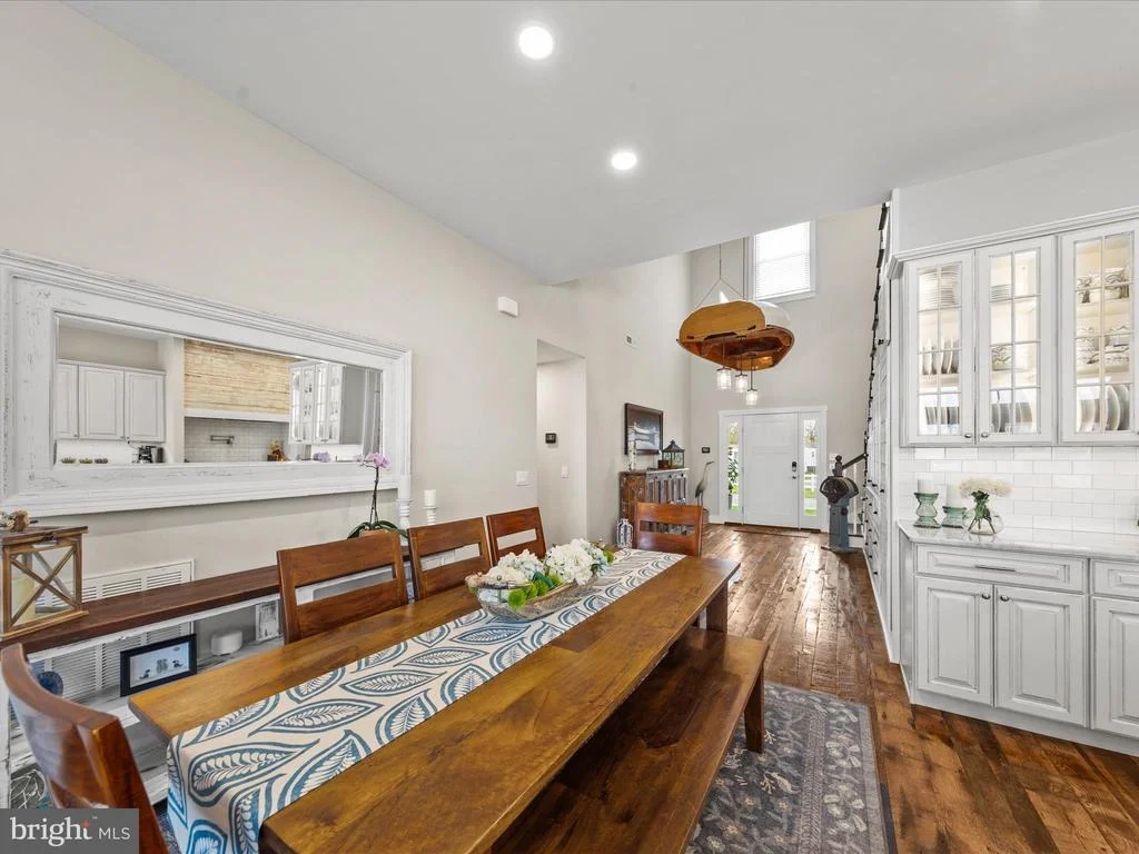 Photo of 2 MARSHALL ROAD
