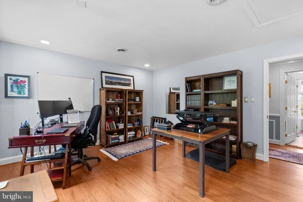 Photo of 21108 GOLF ESTATES DRIVE