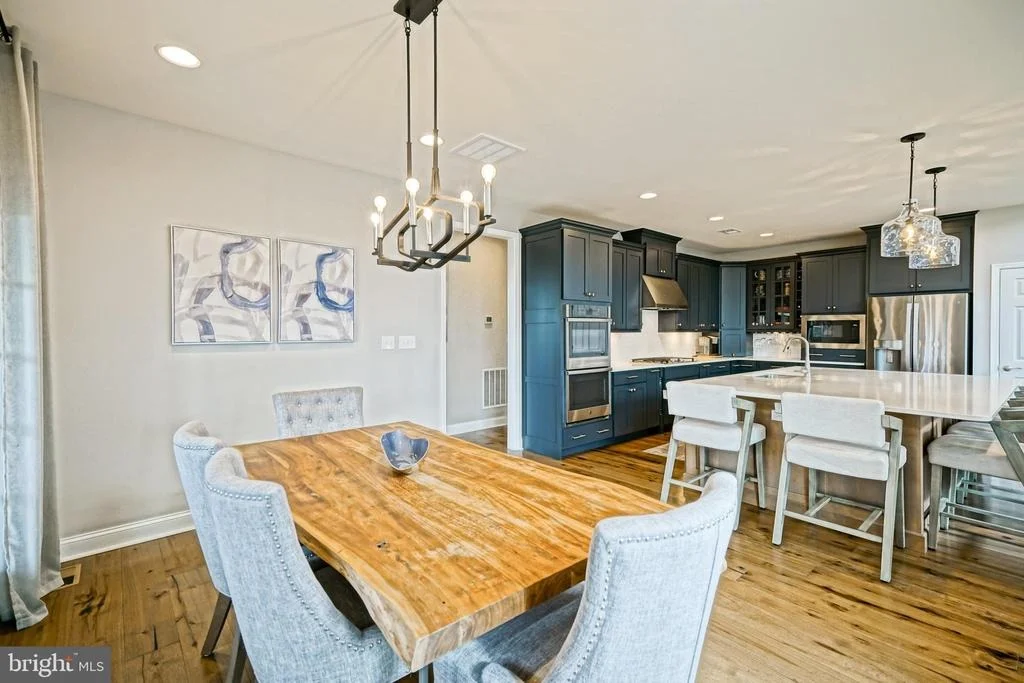 Photo of 33285 MAGGIE LANE