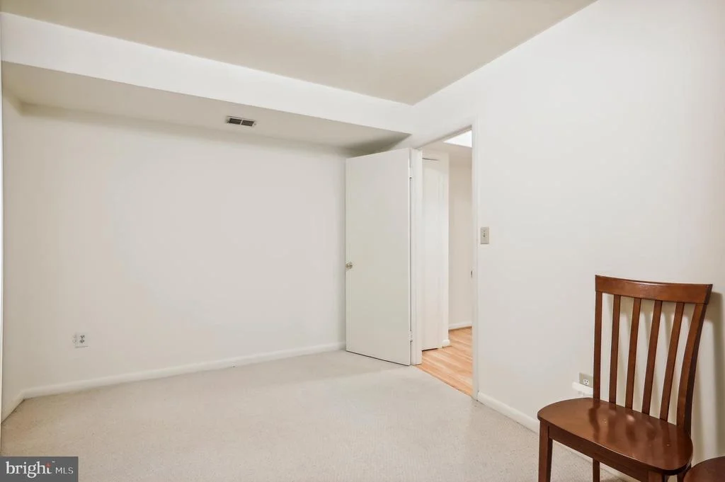Photo of 8217 WINDSOR VIEW TERRACE