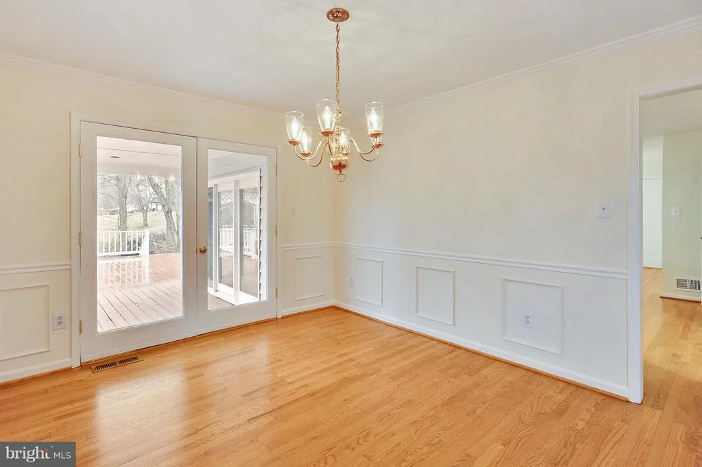 Photo of 1804 LONGMEAD ROAD