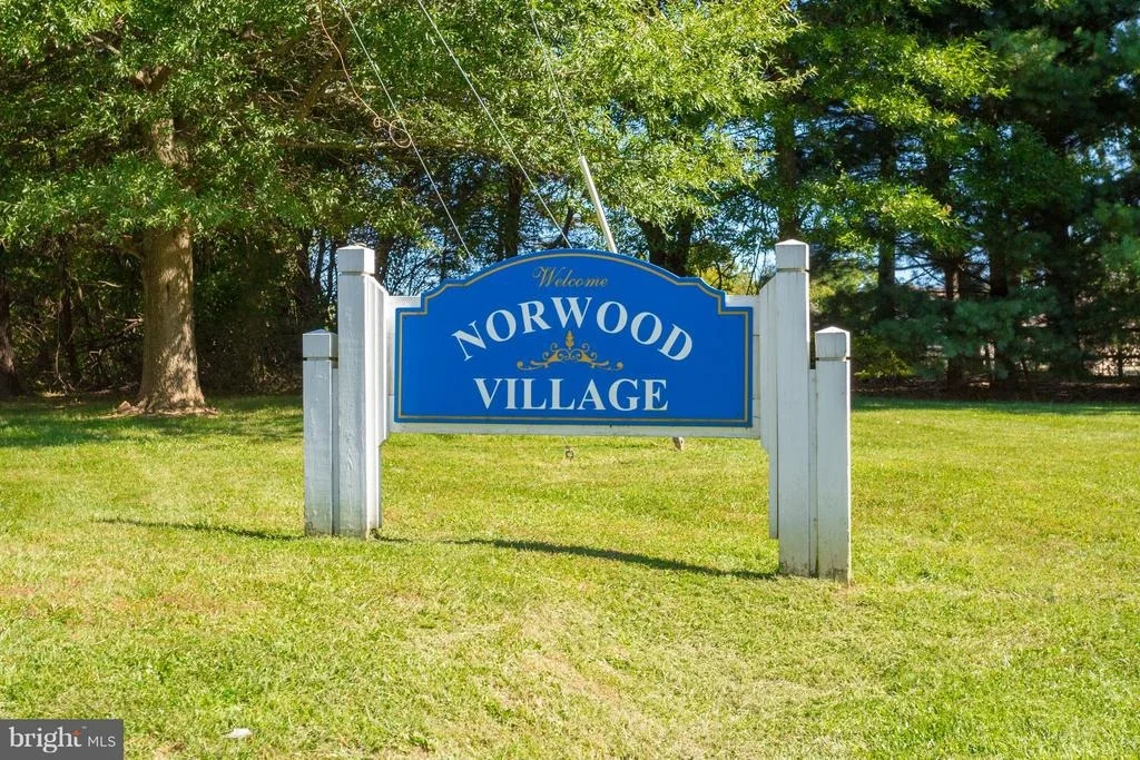 Photo of 16009 WALLINGFORD ROAD