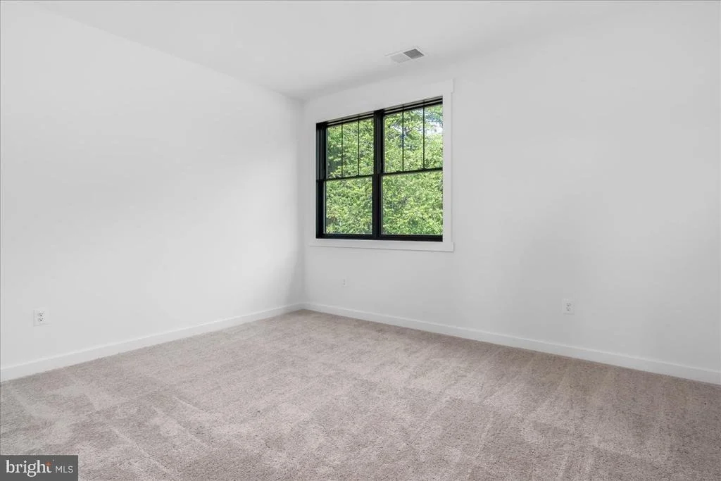Photo of 3237 PARK MILLS ROAD