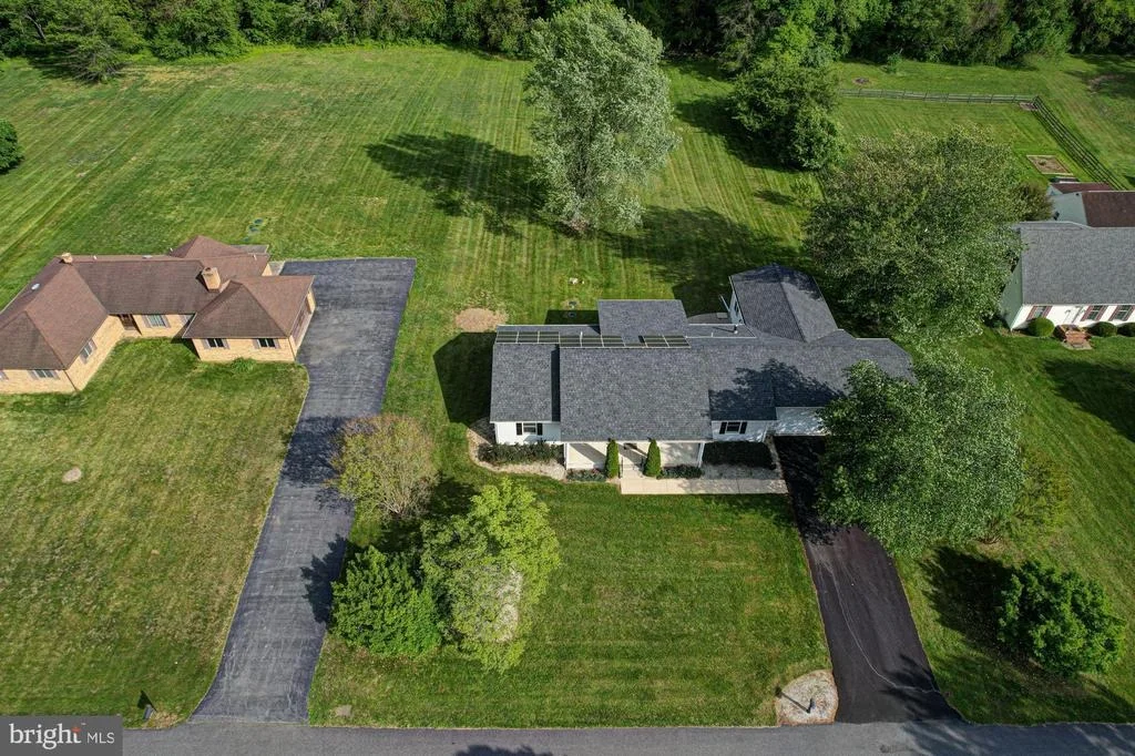 Photo of 133 WALLS WAY