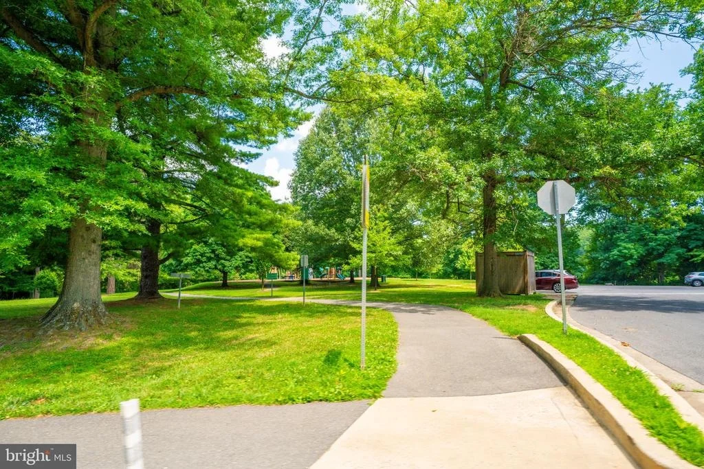 Photo of 4320 IVY GLEN ROAD