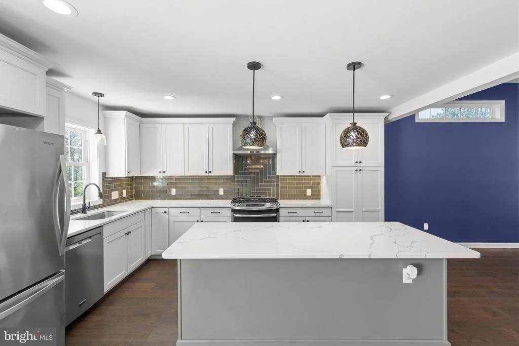 Photo of 112 COLONIAL DRIVE