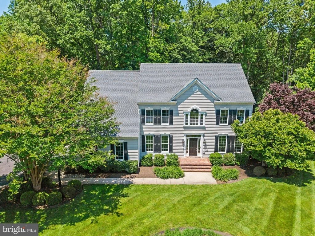 Photo of 2012 PENDERBROOKE DRIVE