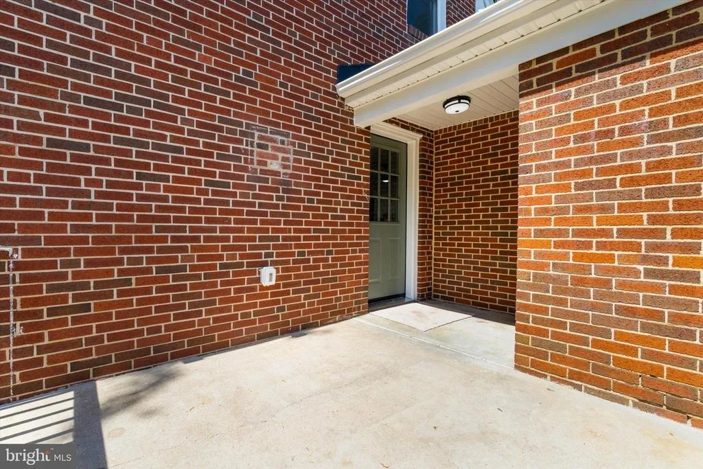 Photo of 203 WALTON AVENUE