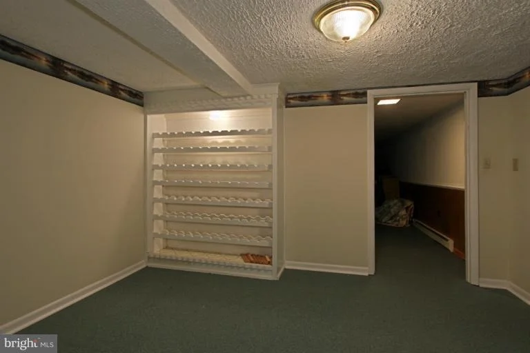 Photo of 8001 RUNNYMEADE DRIVE