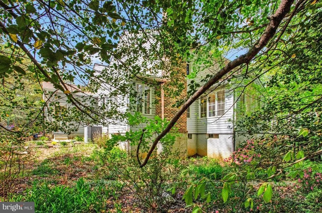 Photo of 16311 DAHL ROAD