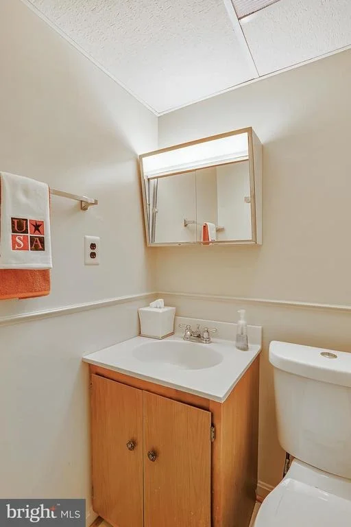 Photo of 9109 ROUNDLEAF WAY