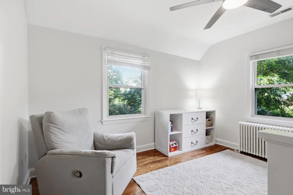Photo of 10211 SUTHERLAND ROAD