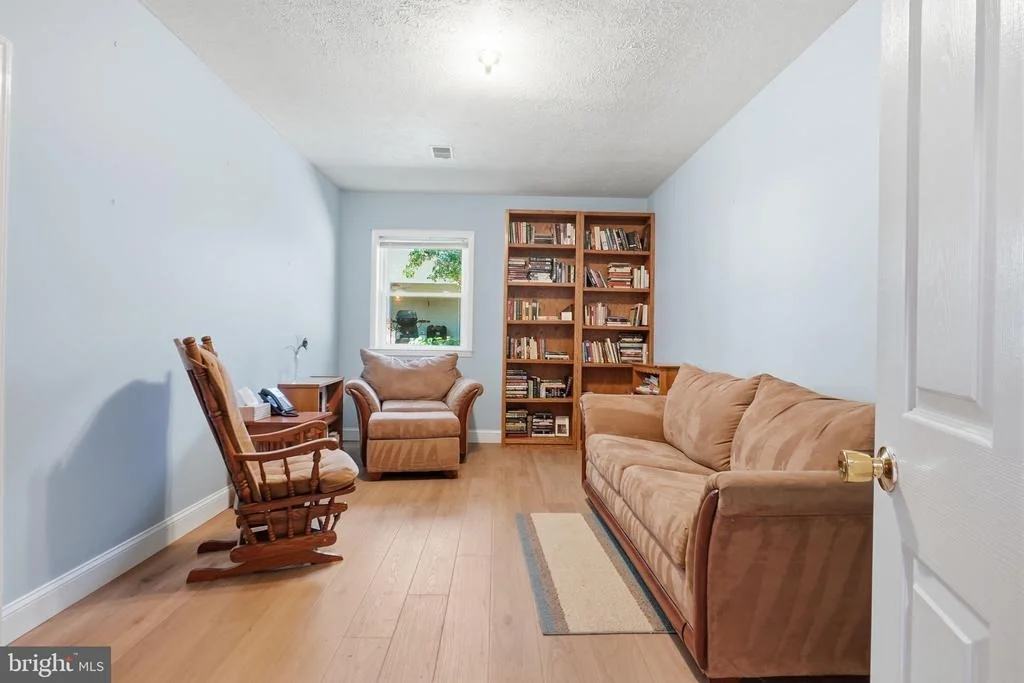 Photo of 15211 CANDY HILL ROAD