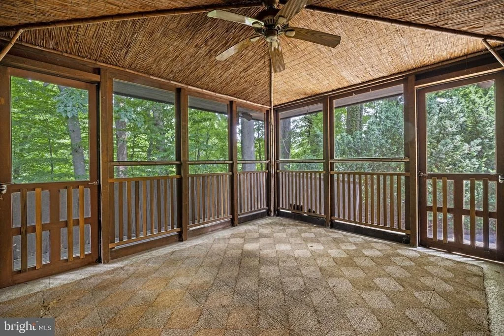 Photo of 2 BUTTONWOOD LANE