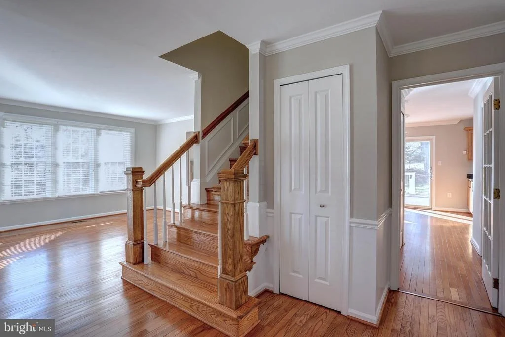 Photo of 8278 LEISHEAR ROAD