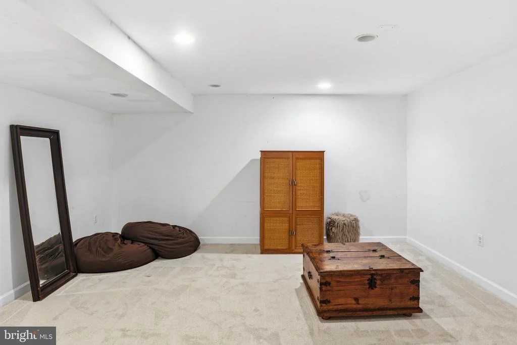 Photo of 43276 JOHN DANFORTH COURT