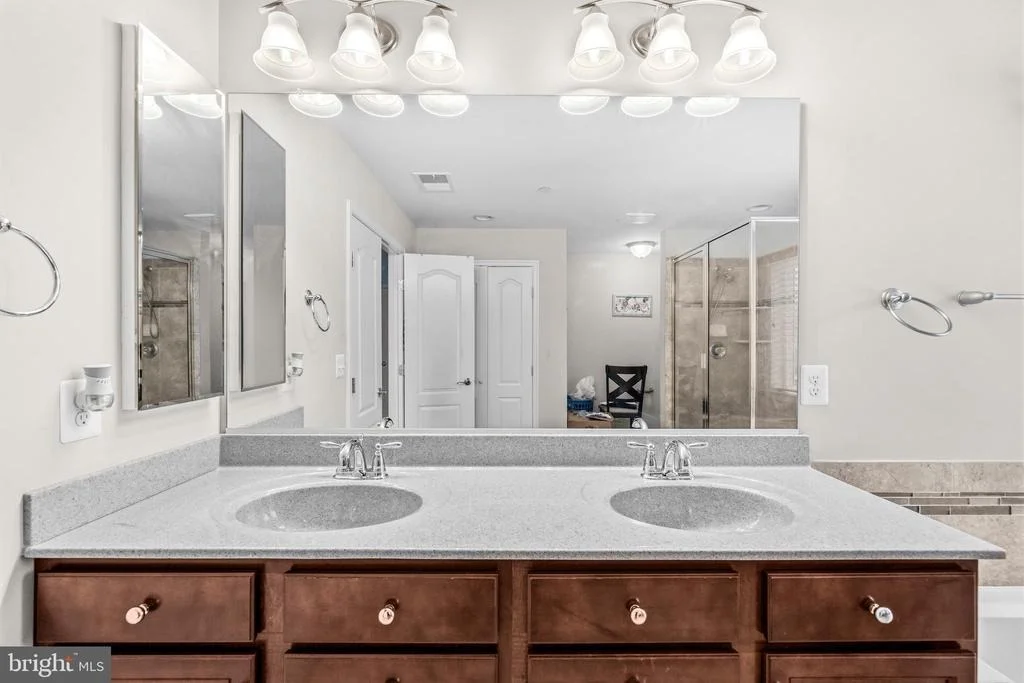 Photo of 131 FAIR BROOK WAY