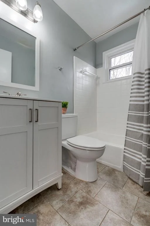 Photo of 6810 HUNTSMAN BOULEVARD