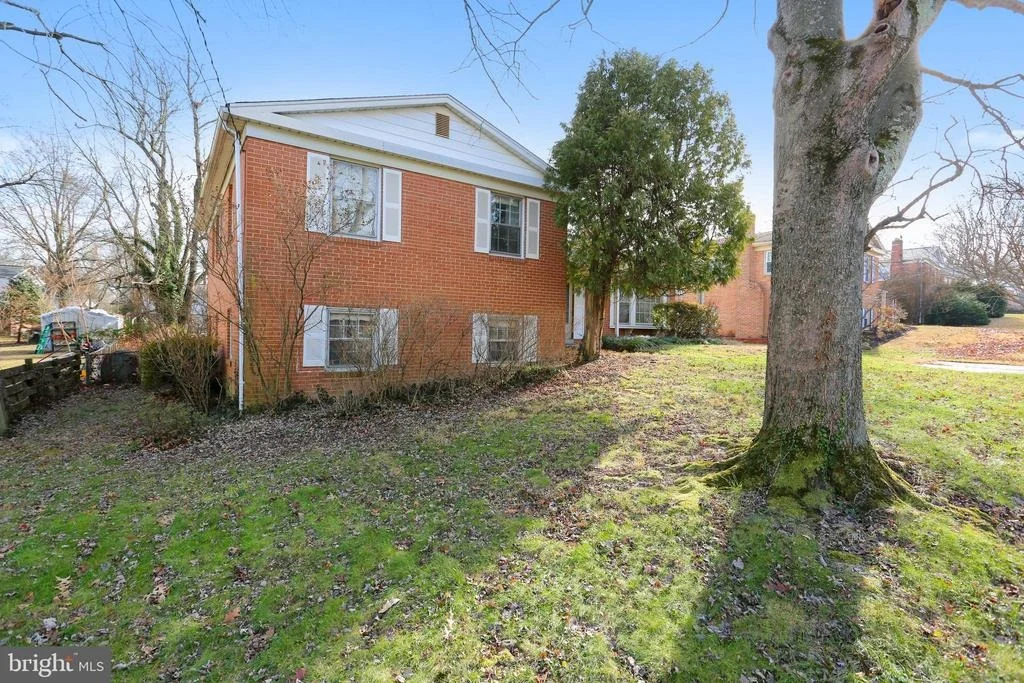 Photo of 13017 HATHAWAY DRIVE