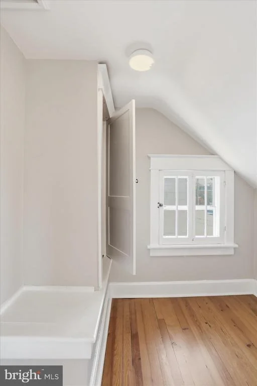 Photo of 819 SUMMIT AVENUE