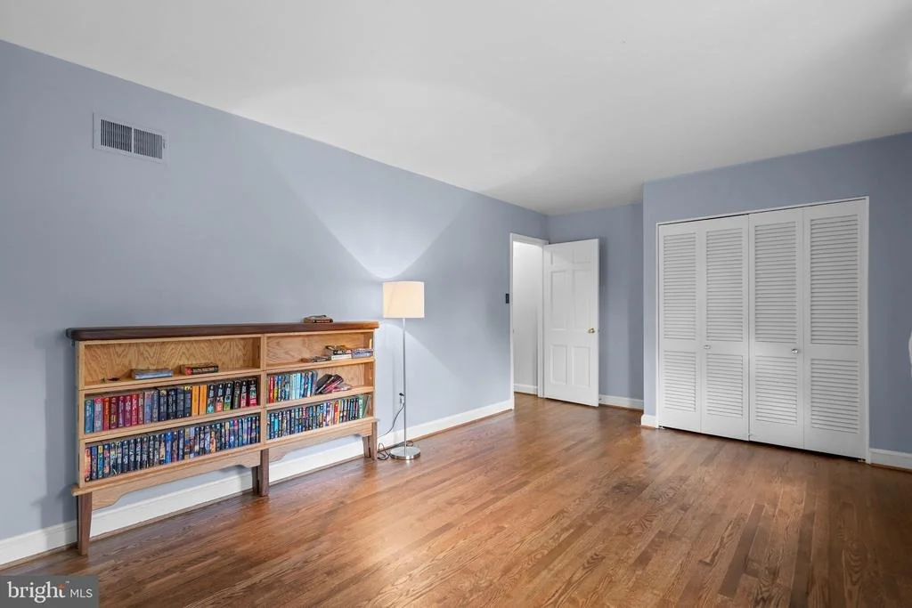Photo of 3717 KING WILLIAM DRIVE