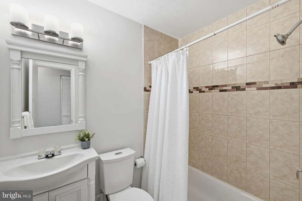 Photo of 2704 WELLER ROAD