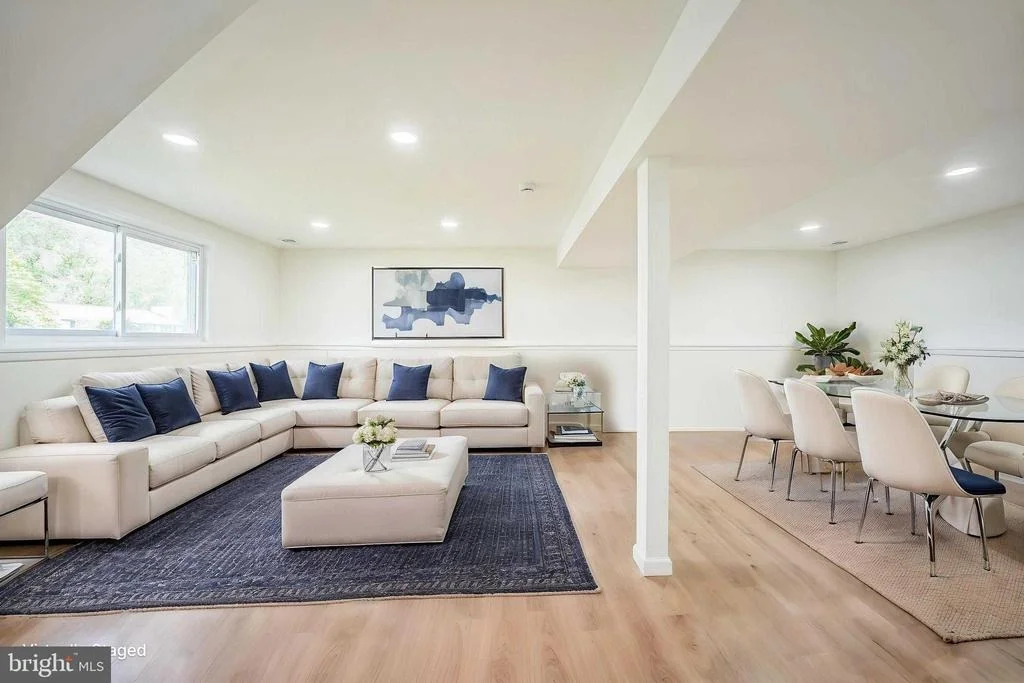 Photo of 1797 VALLEYSIDE DRIVE