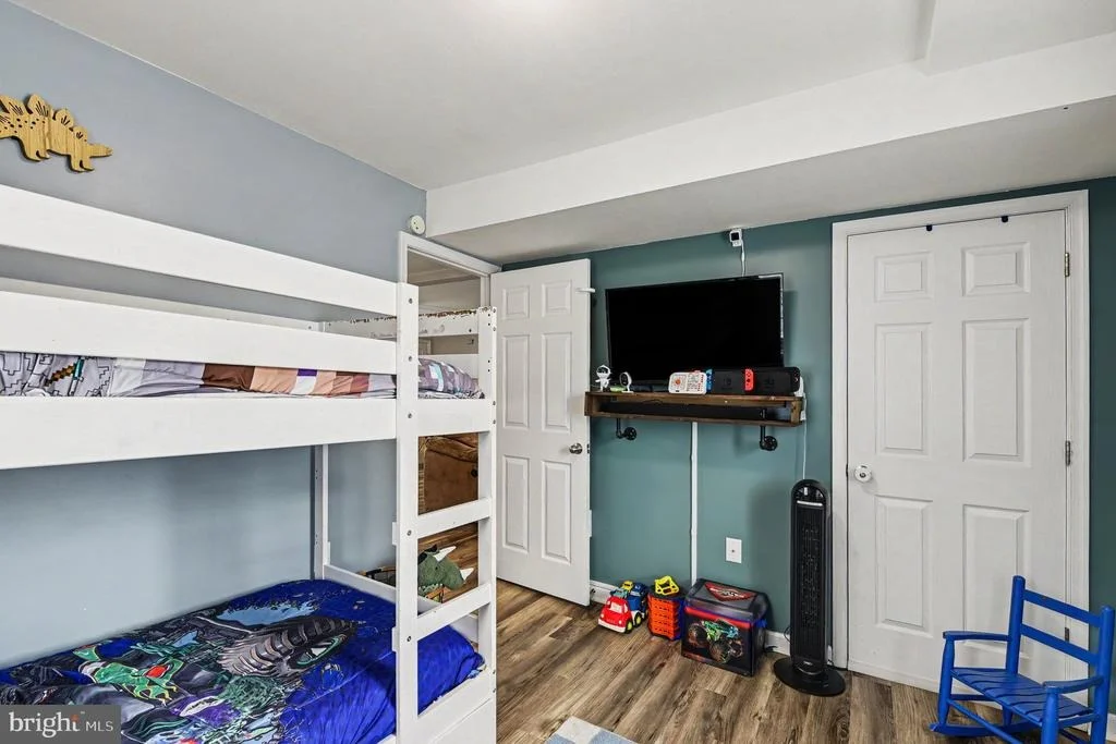 Photo of 3167 BAYBRIAR ROAD