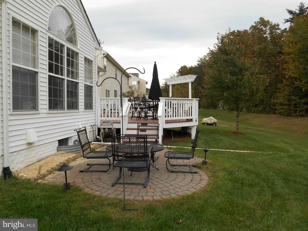 Photo of 9838 FARM POND ROAD