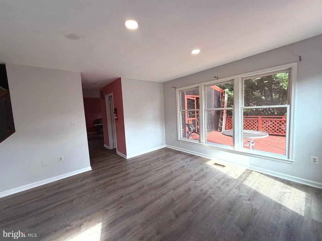Photo of 9348 CREEKVIEW DRIVE