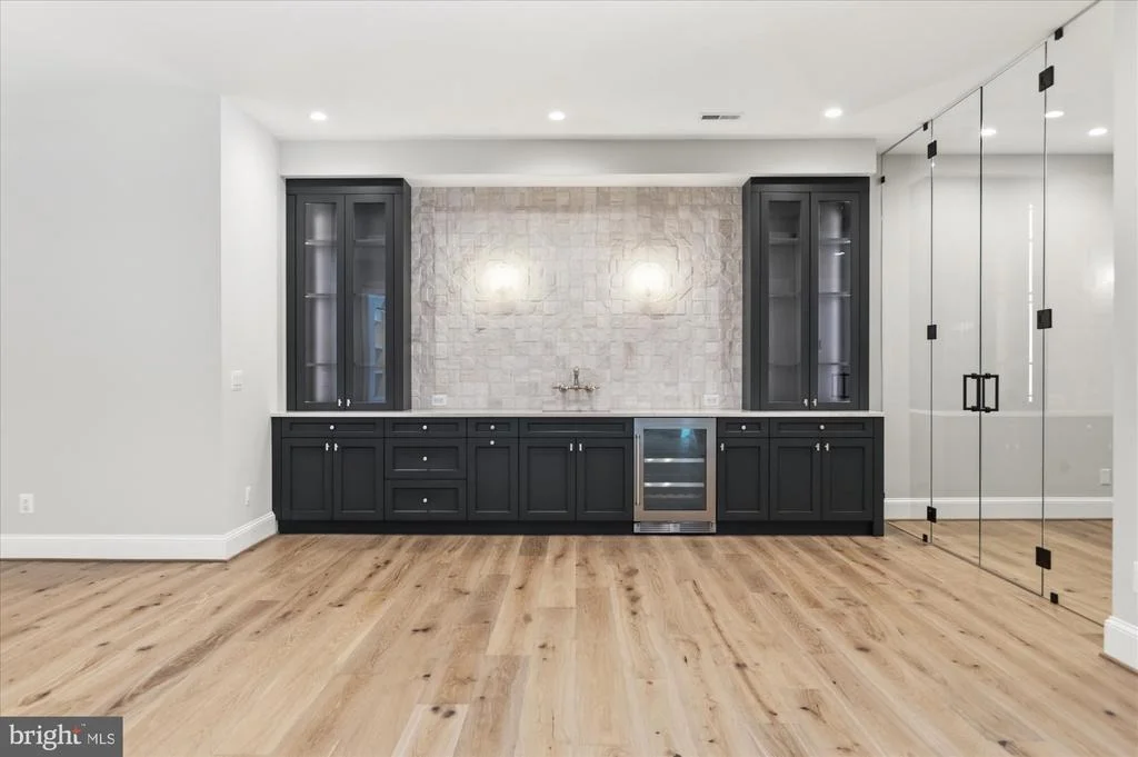 Photo of 8912 GALLANT GREEN DRIVE