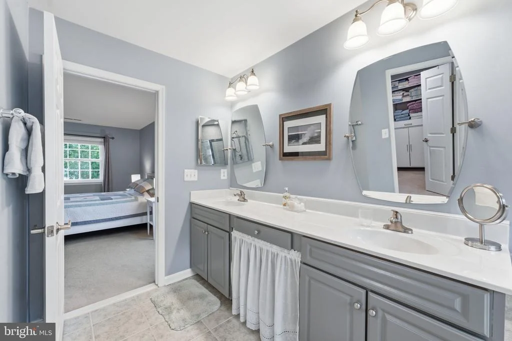 Photo of 9242 RAINBOW FALLS DRIVE
