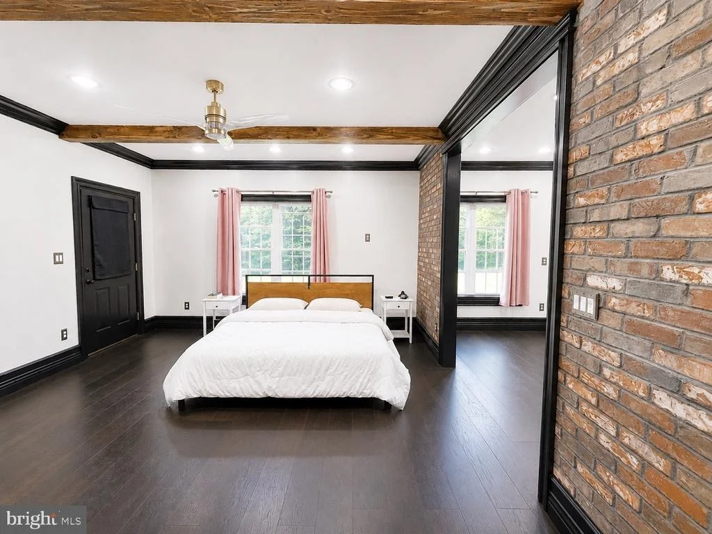 Photo of 1225 MIDDLE RIVER ROAD