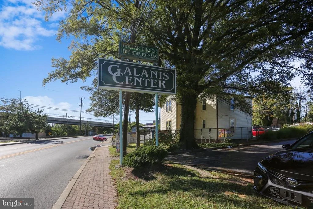 Photo of 205 TULIP DRIVE