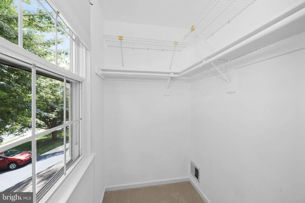 Photo of 9304 MAINSAIL DRIVE
