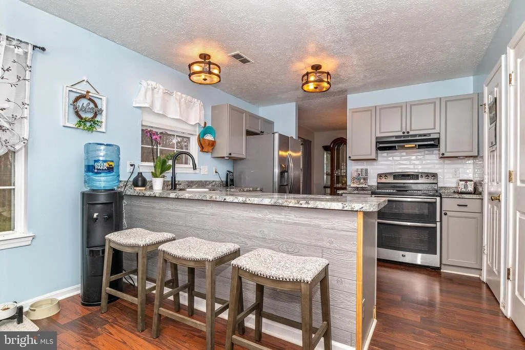 Photo of 7772 MONAGHAN ROAD