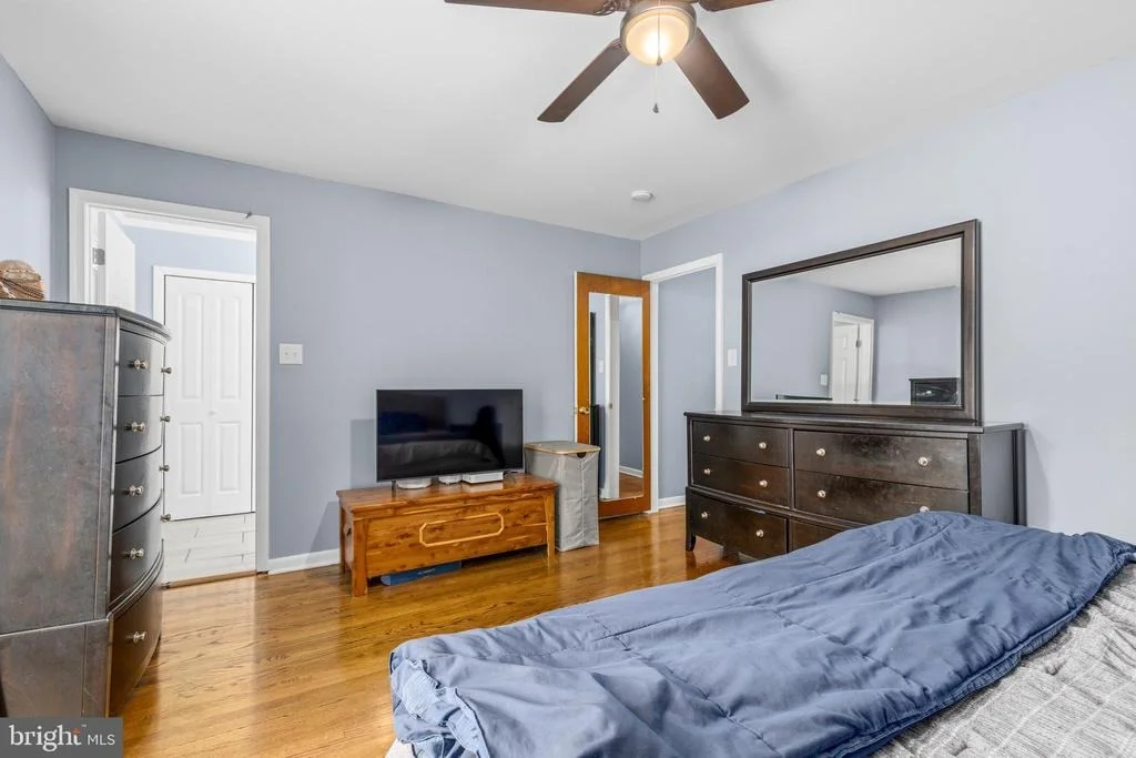 Photo of 6675 OAKWOOD CIRCLE